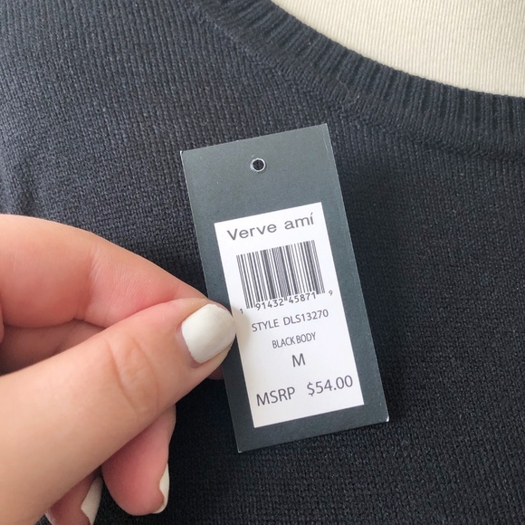 COPY - NWT Verve Ami Fleece Navidad Size Medium - Picture 6 of 6